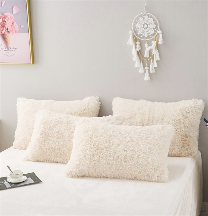 91家纺网 家纺一手货源 找家纺 品尚嘉家纺2025新款纯色水貂绒四件套长毛绒保暖套件 奶白