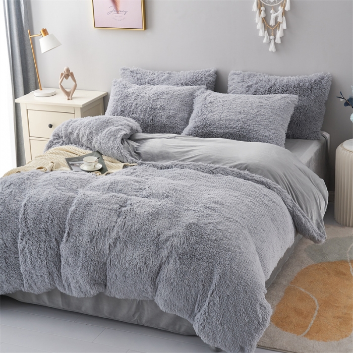91家纺网 家纺一手货源 找家纺 品尚嘉家纺2023新款纯色水貂绒四件套长毛绒保暖套件 浅灰