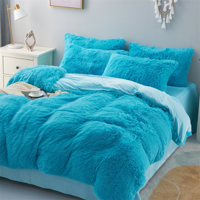 91家纺网 家纺一手货源 找家纺 品尚嘉家纺2025新款纯色水貂绒四件套长毛绒保暖套件 天蓝