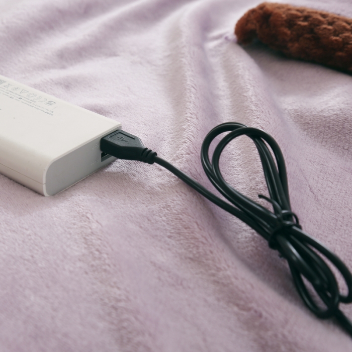 91家纺网 家纺一手货源 找家纺 暖居家纺2021新款多功能暖手护膝毯 优雅粉