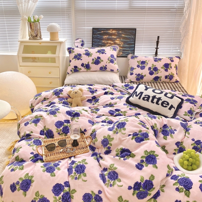 91家纺网 家纺一手货源 找家纺 顾里家纺2021新款ins韩国高端保暖牛奶绒四件套韩国紫花