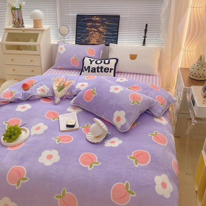 91家纺网 家纺一手货源 找家纺 顾里家纺2021新款ins韩国高端保暖牛奶绒四件套花朵蜜桃