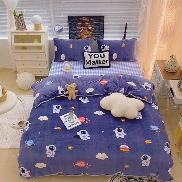 91家纺网 家纺一手货源 找家纺 顾里家纺2021新款ins韩国高端保暖牛奶绒四件套宇航员