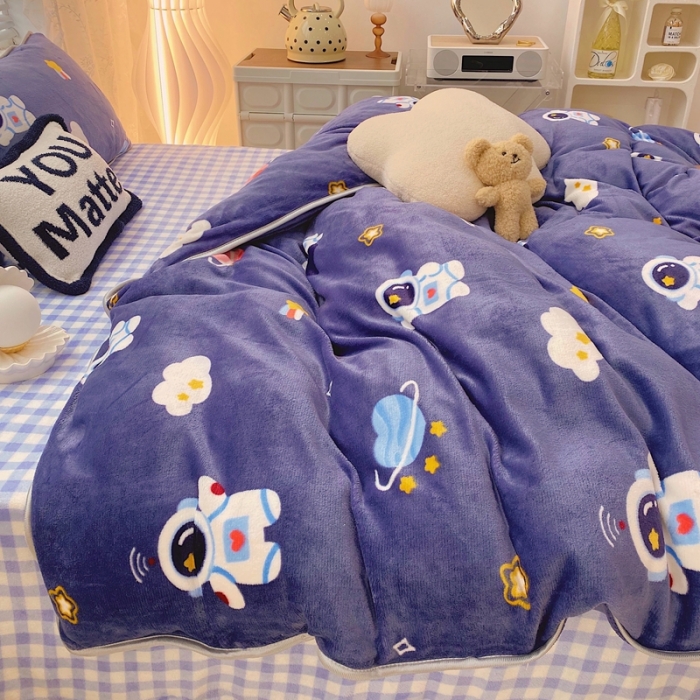 91家纺网 家纺一手货源 找家纺 顾里家纺2021新款ins韩国高端保暖牛奶绒四件套宇航员