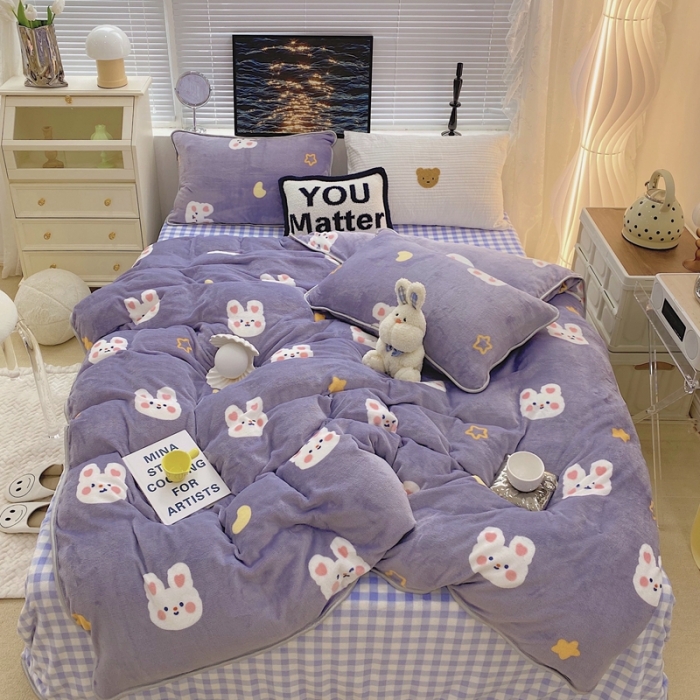 91家纺网 家纺一手货源 找家纺 顾里家纺2021新款ins韩国高端保暖牛奶绒四件套月亮兔兔