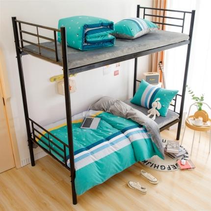 91家纺网 家纺一手货源 找家纺 鑫宇 2022新款棉加绒学生三件套 几何图形-绿