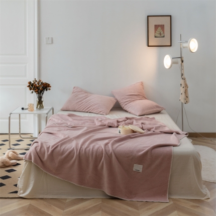 91家纺网 家纺一手货源 找家纺 北欧良品 牛奶绒双层复合毯华夫格毛毯绒毯休闲盖毯多功能 明黄