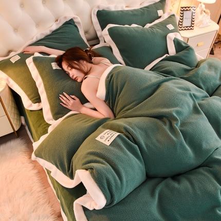 91家纺网 家纺一手货源 找家纺 印季 2023新款泰迪绒花边四件套 墨绿