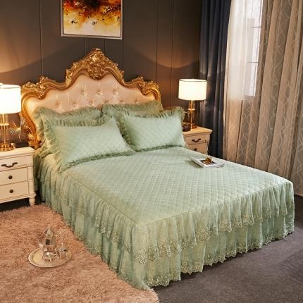 91家纺网 家纺一手货源 找家纺 恒爱 2021新款水晶绒夹棉刺绣单床裙 翩翩花舞-抹茶绿