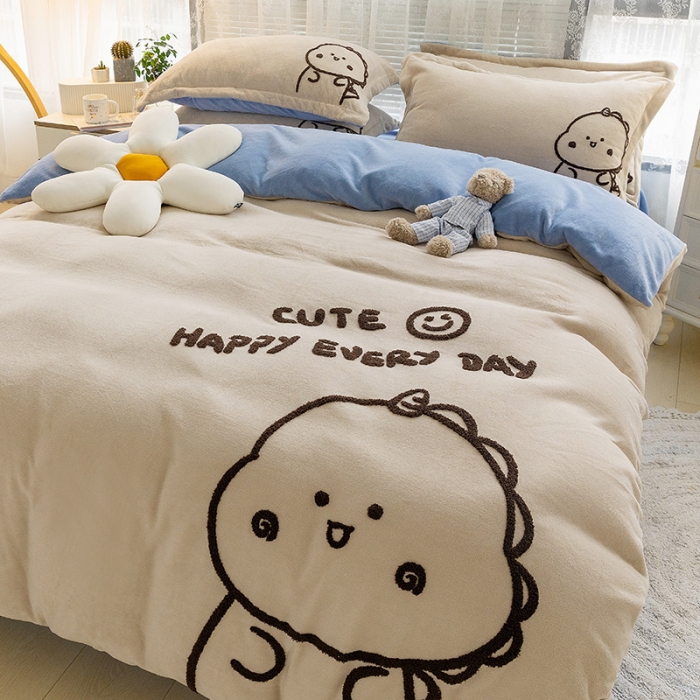 91家纺网 家纺一手货源 找家纺 朵希曼 2023新款牛奶绒毛巾绣四件套 恐龙宝贝-浅驼