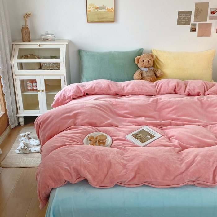 91家纺网 家纺一手货源 找家纺 星期八 2021新款马卡龙牛奶绒四件套 粉-蓝