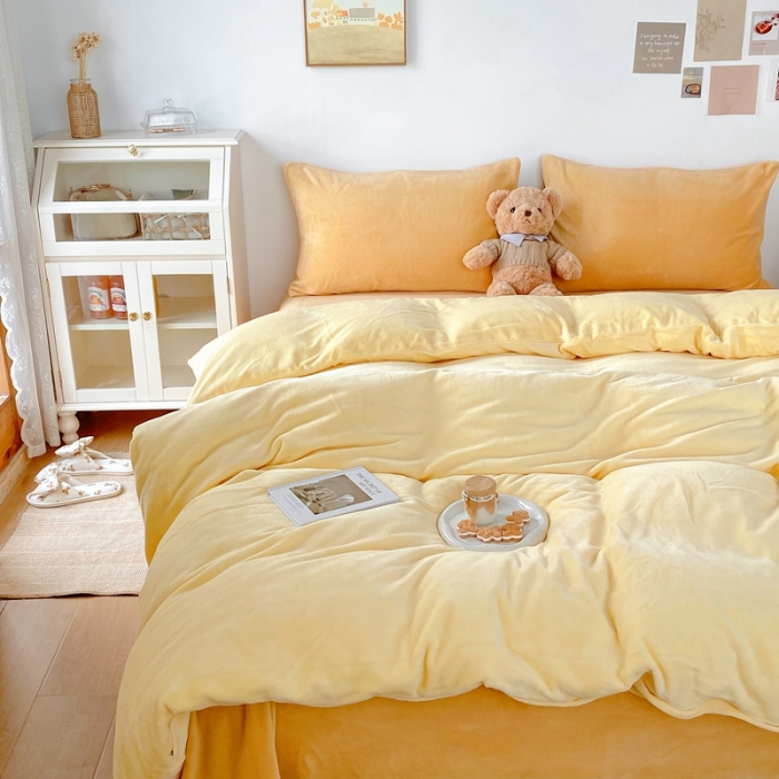 91家纺网 家纺一手货源 找家纺 星期八 2021新款马卡龙牛奶绒四件套 黄-姜黄