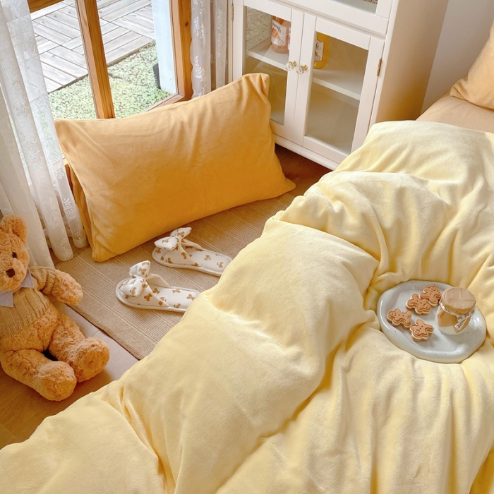 91家纺网 家纺一手货源 找家纺 星期八 2021新款马卡龙牛奶绒四件套 黄-姜黄