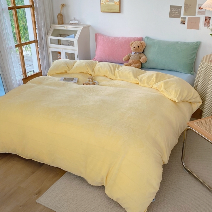 91家纺网 家纺一手货源 找家纺 星期八 2021新款马卡龙牛奶绒四件套 黄-蓝