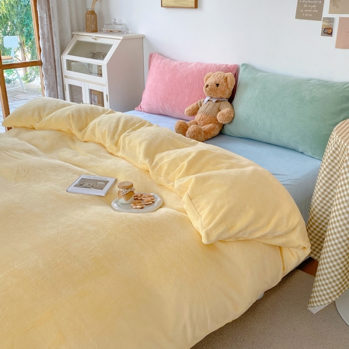 91家纺网 家纺一手货源 找家纺 星期八 2021新款马卡龙牛奶绒四件套 黄-蓝