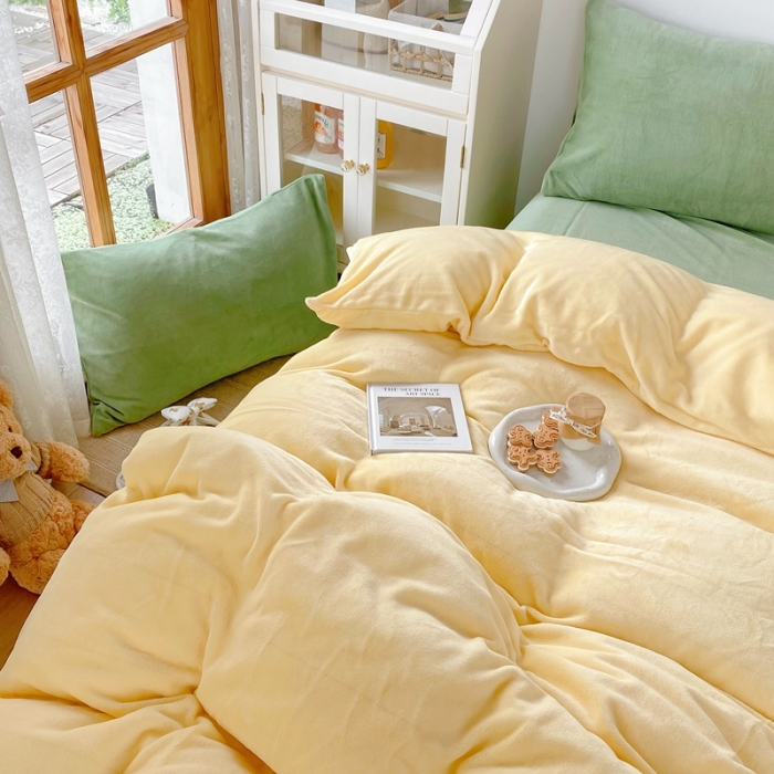 91家纺网 家纺一手货源 找家纺 星期八 2021新款马卡龙牛奶绒四件套 黄-绿