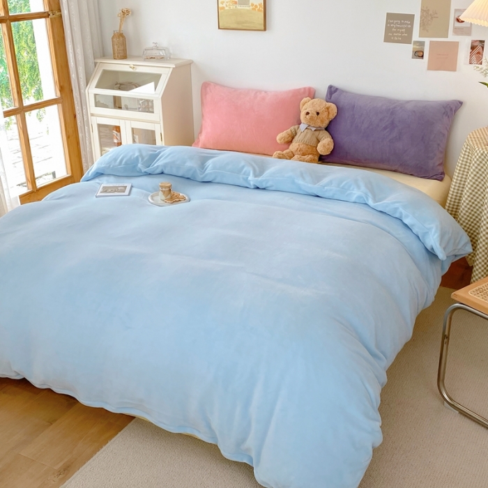 91家纺网 家纺一手货源 找家纺 星期八 2021新款马卡龙牛奶绒四件套 蓝-黄