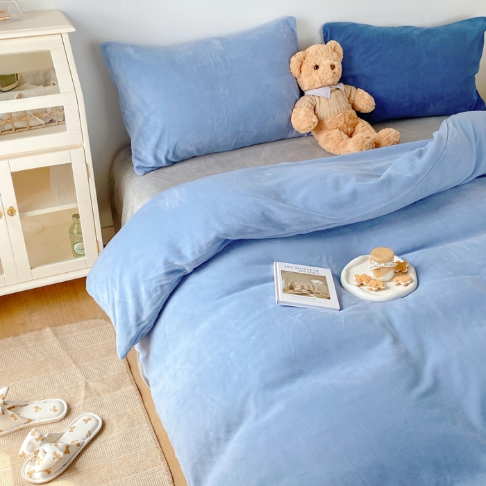 91家纺网 家纺一手货源 找家纺 星期八 2021新款马卡龙牛奶绒四件套 蓝-灰