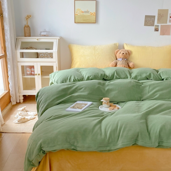 91家纺网 家纺一手货源 找家纺 星期八 2021新款马卡龙牛奶绒四件套 绿-黄