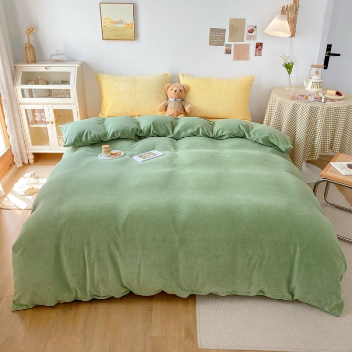 91家纺网 家纺一手货源 找家纺 星期八 2021新款马卡龙牛奶绒四件套 绿-黄