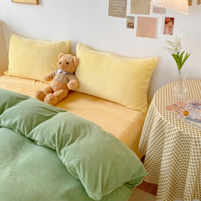 91家纺网 家纺一手货源 找家纺 星期八 2021新款马卡龙牛奶绒四件套 绿-黄