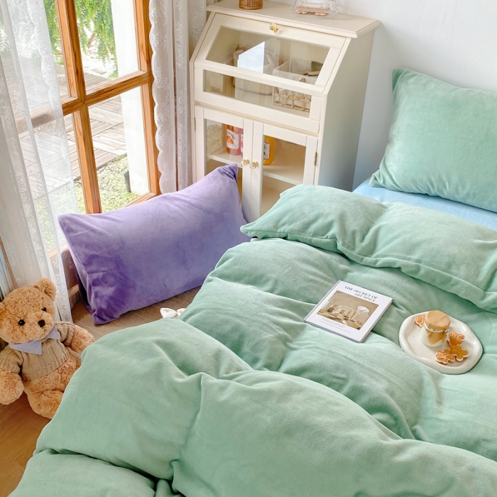 91家纺网 家纺一手货源 找家纺 星期八 2021新款马卡龙牛奶绒四件套 绿-蓝