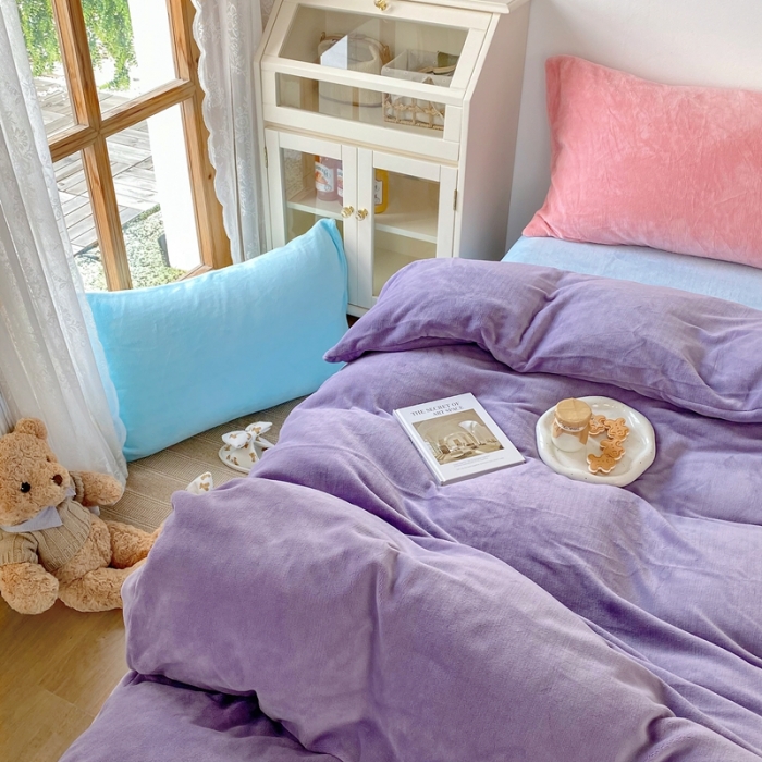 91家纺网 家纺一手货源 找家纺 星期八 2021新款马卡龙牛奶绒四件套 紫-蓝