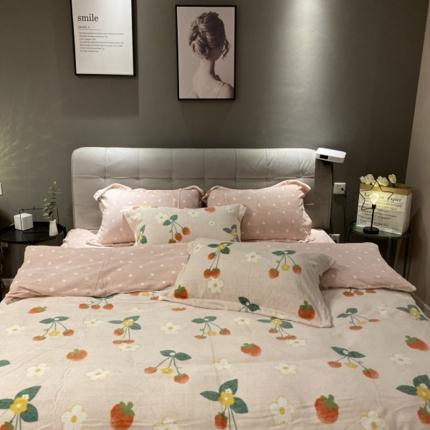 棉生活 2021新款小清新牛奶绒四件套 草莓果酱