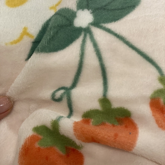 91家纺网 家纺一手货源 找家纺 棉生活 2021新款小清新牛奶绒四件套 草莓果酱