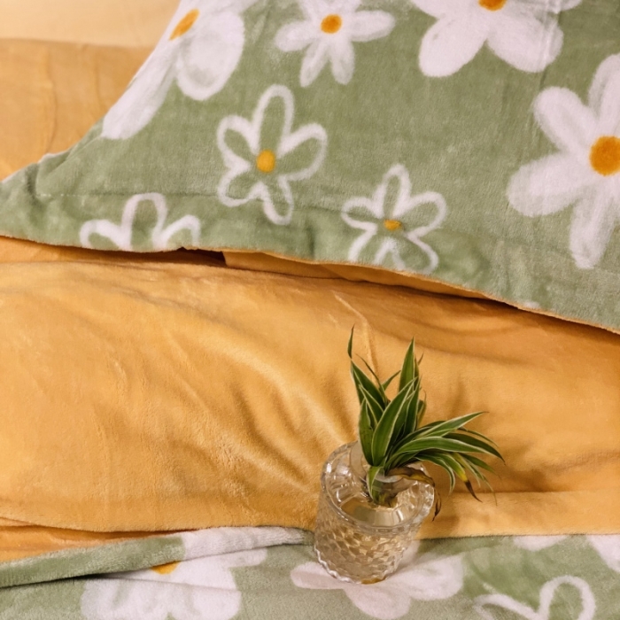 91家纺网 家纺一手货源 找家纺 棉生活 2021新款小清新牛奶绒四件套 清野