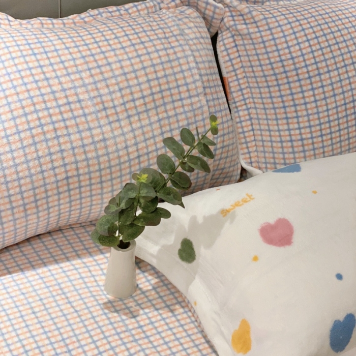 91家纺网 家纺一手货源 找家纺 棉生活 2021新款小清新牛奶绒四件套 心岛