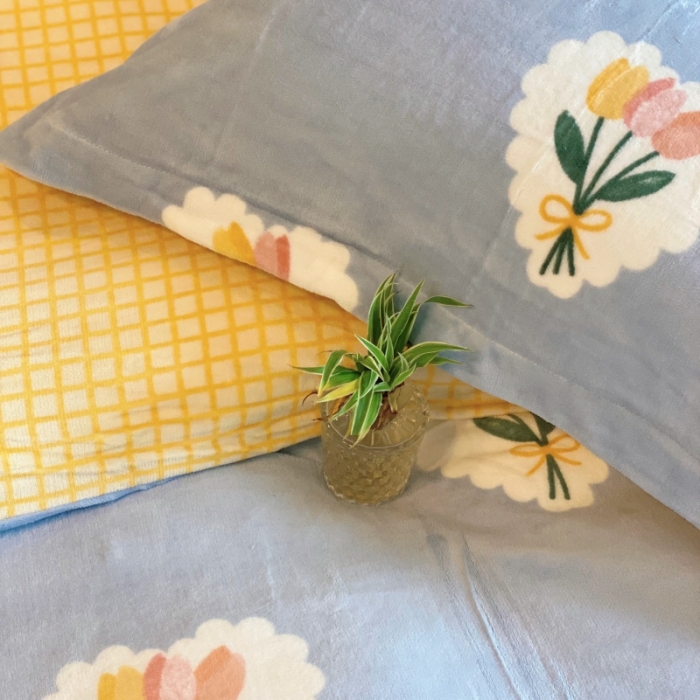 91家纺网 家纺一手货源 找家纺 棉生活 2021新款小清新牛奶绒四件套 心朵