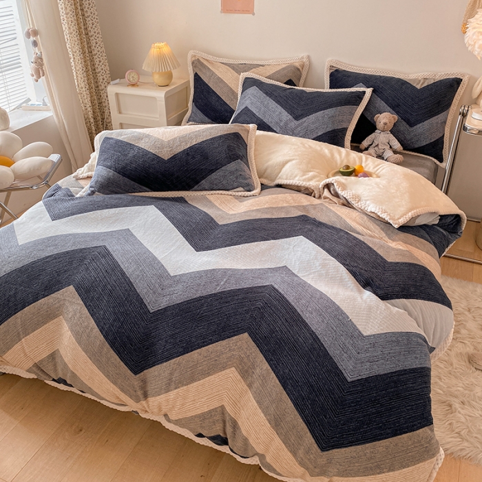 91家纺网 家纺一手货源 找家纺 琪格格 2022大包边保暖四件套 A牛奶绒B兔兔绒-几何时尚