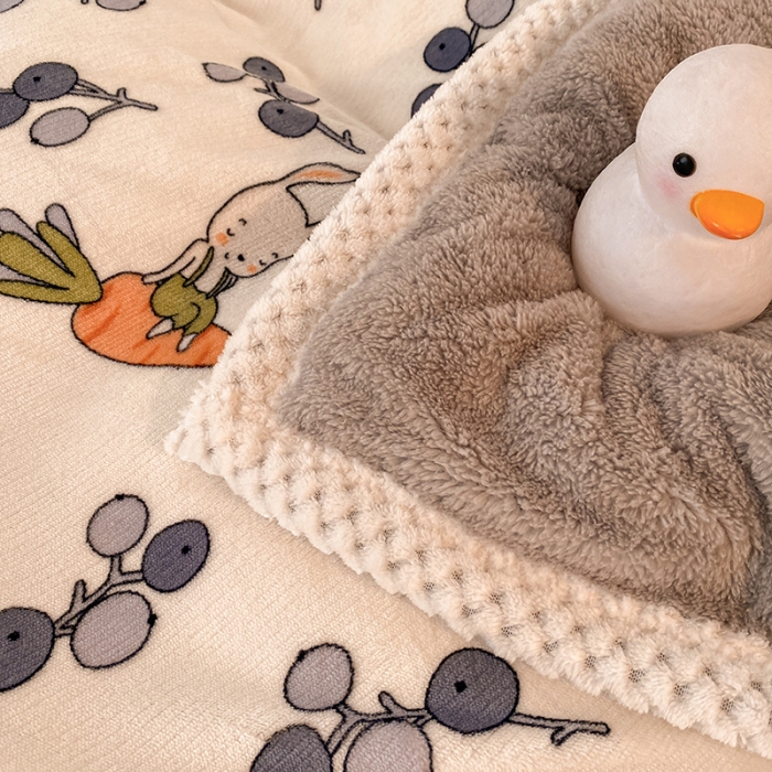 91家纺网 家纺一手货源 找家纺 琪格格 2022大包边保暖四件套 A牛奶绒B兔兔绒- 俏皮兔