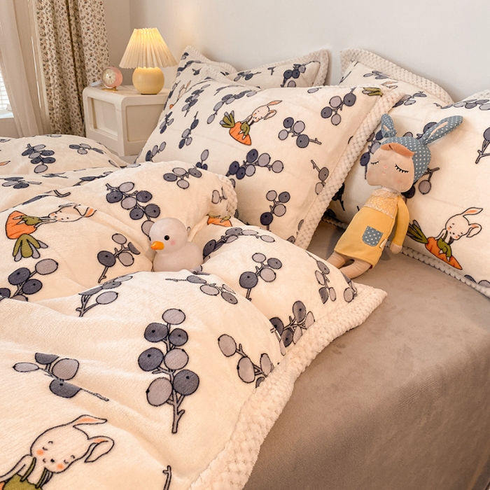 91家纺网 家纺一手货源 找家纺 琪格格 2022大包边保暖四件套 A牛奶绒B兔兔绒- 俏皮兔