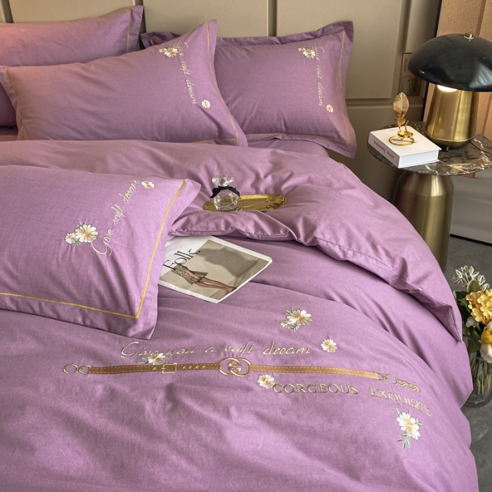 91家纺网 家纺一手货源 找家纺 雲归梦 2021新款全棉生态磨毛刺绣四件套 慕思-粉紫