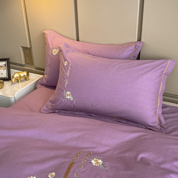 91家纺网 家纺一手货源 找家纺 雲归梦 2021新款全棉生态磨毛刺绣四件套 慕思-粉紫