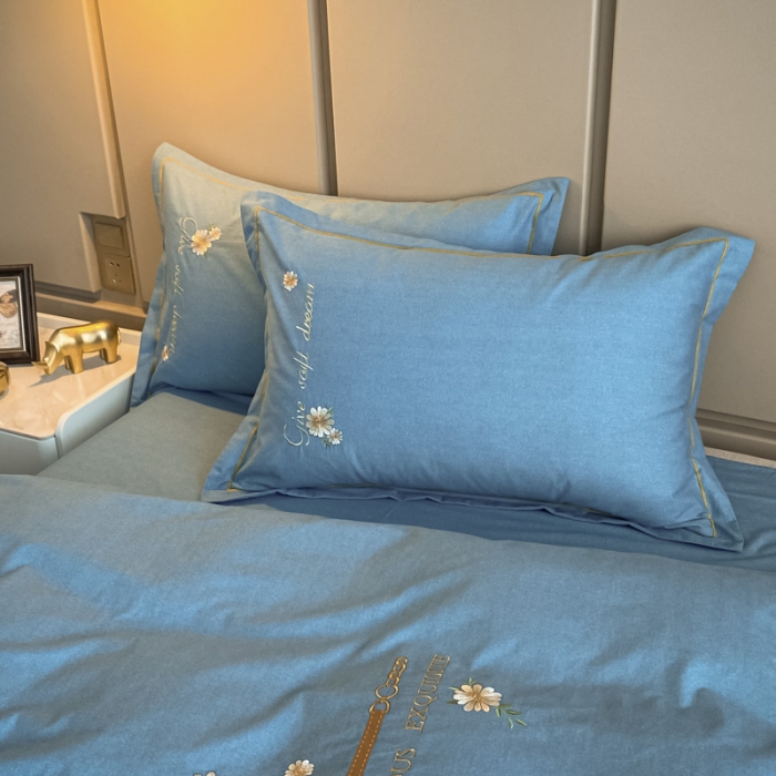 91家纺网 家纺一手货源 找家纺 雲归梦 2021新款全棉生态磨毛刺绣四件套 慕思-天蓝