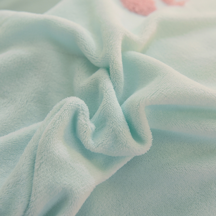 91家纺网 家纺一手货源 找家纺 菲儿 2021新款牛奶绒四件套法莱水晶绒快乐熊-嫩绿