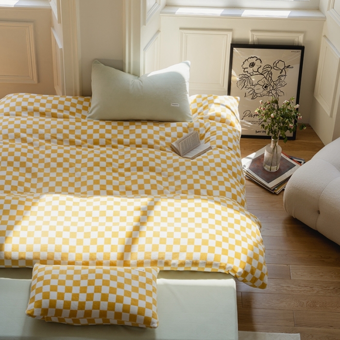 91家纺网 家纺一手货源 找家纺 （总）洋铭区 2021冬季新品棋盘格牛奶绒四件套