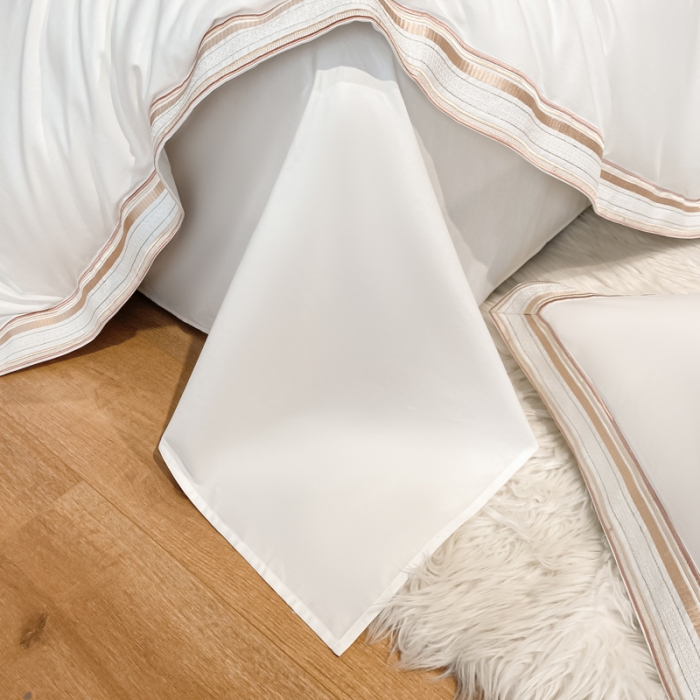 91家纺网 家纺一手货源 找家纺 安妮家居 2021新款全棉轻奢刺绣简约风四件套-米兰 珍珠白