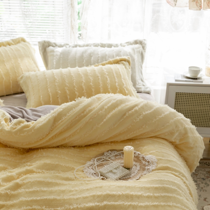 91家纺网 家纺一手货源 找家纺 风向标2022新款韩系网红款牛奶绒流苏拼色四件套 宫玥-黄