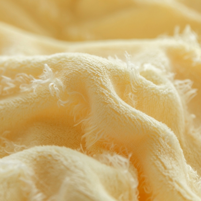 91家纺网 家纺一手货源 找家纺 风向标2022新款韩系网红款牛奶绒流苏拼色四件套 宫玥-黄