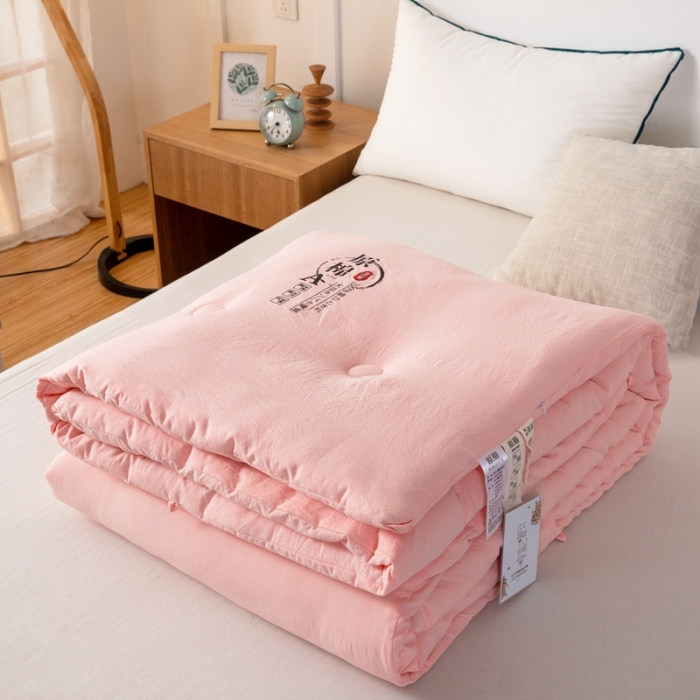 91家纺网 家纺一手货源 找家纺 芯恋家居 2025新款水洗原棉大豆纤维被 玉色