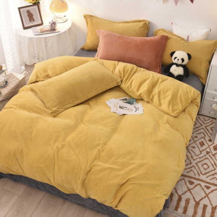 91家纺网 家纺一手货源 找家纺 优彩 2021新款高克重纯色混搭牛奶绒四件套 芥末黄