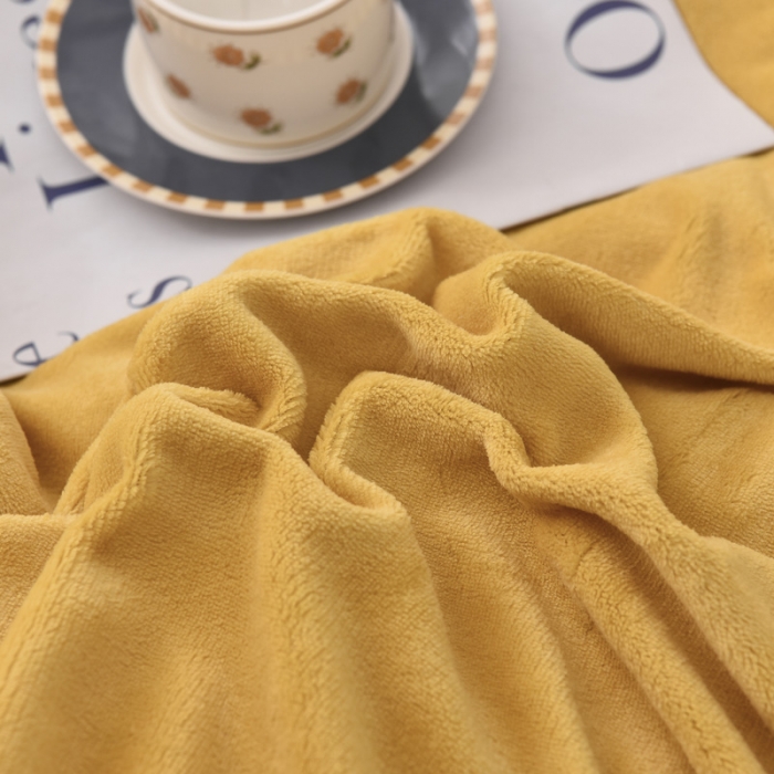 91家纺网 家纺一手货源 找家纺 优彩 2021新款高克重纯色混搭牛奶绒四件套 芥末黄