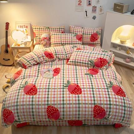 91家纺网 家纺一手货源 找家纺 金爱家 2021新款跑量款牛奶绒四件套 美味草莓-粉