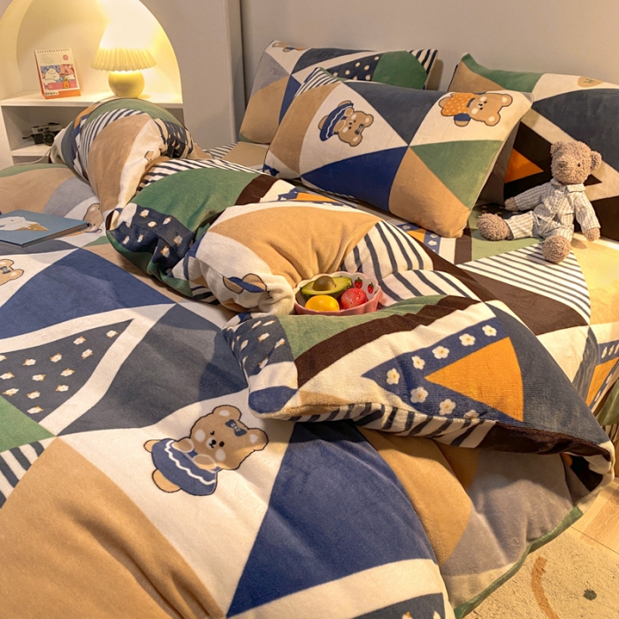 91家纺网 家纺一手货源 找家纺 金爱家 2021新款跑量款牛奶绒四件套 嗨熊