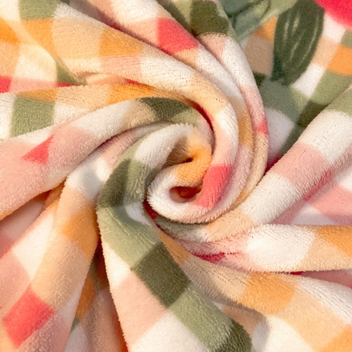 91家纺网 家纺一手货源 找家纺 金爱家 2021新款跑量款牛奶绒四件套 美味草莓-粉