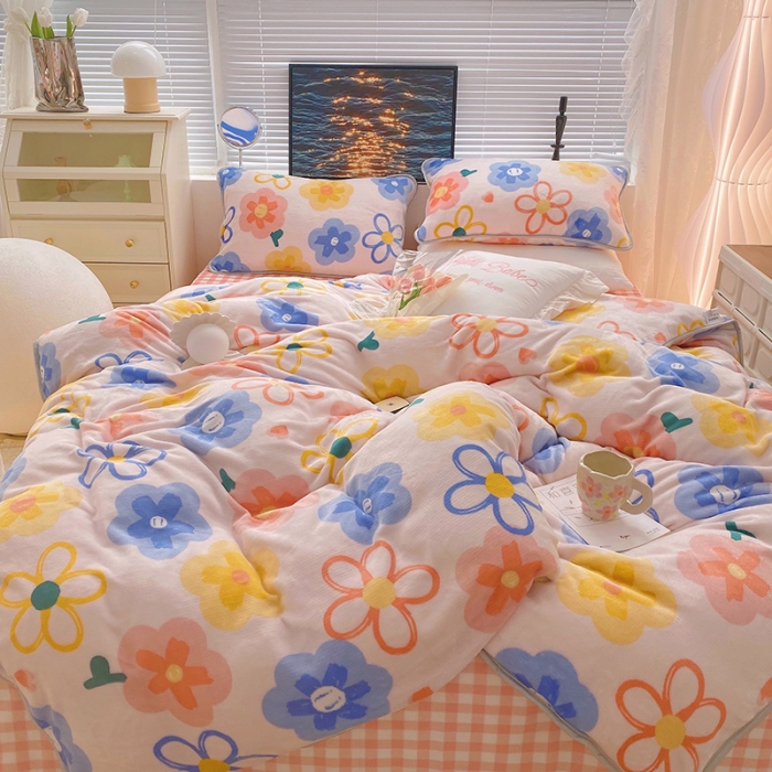 91家纺网 家纺一手货源 找家纺 顾里2021新款ins韩国高端保暖牛奶绒四件套 粉油画花花